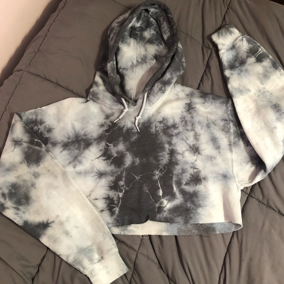 Tops - Cropped Tie Dye Hoodie